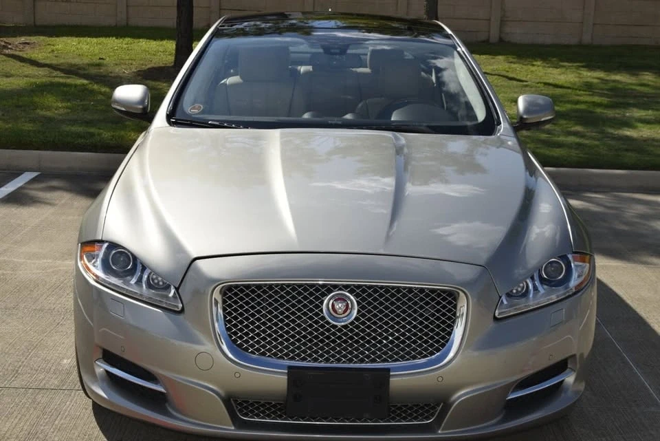 2016 Jaguar X351 XJ - Image 2 of 20
