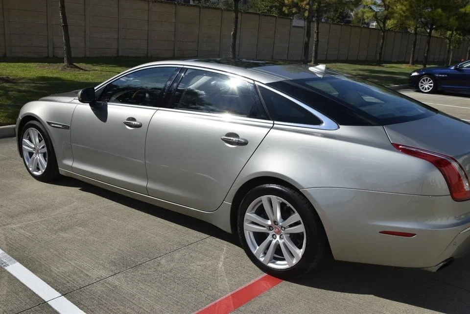 2016 Jaguar X351 XJ - Image 15 of 20