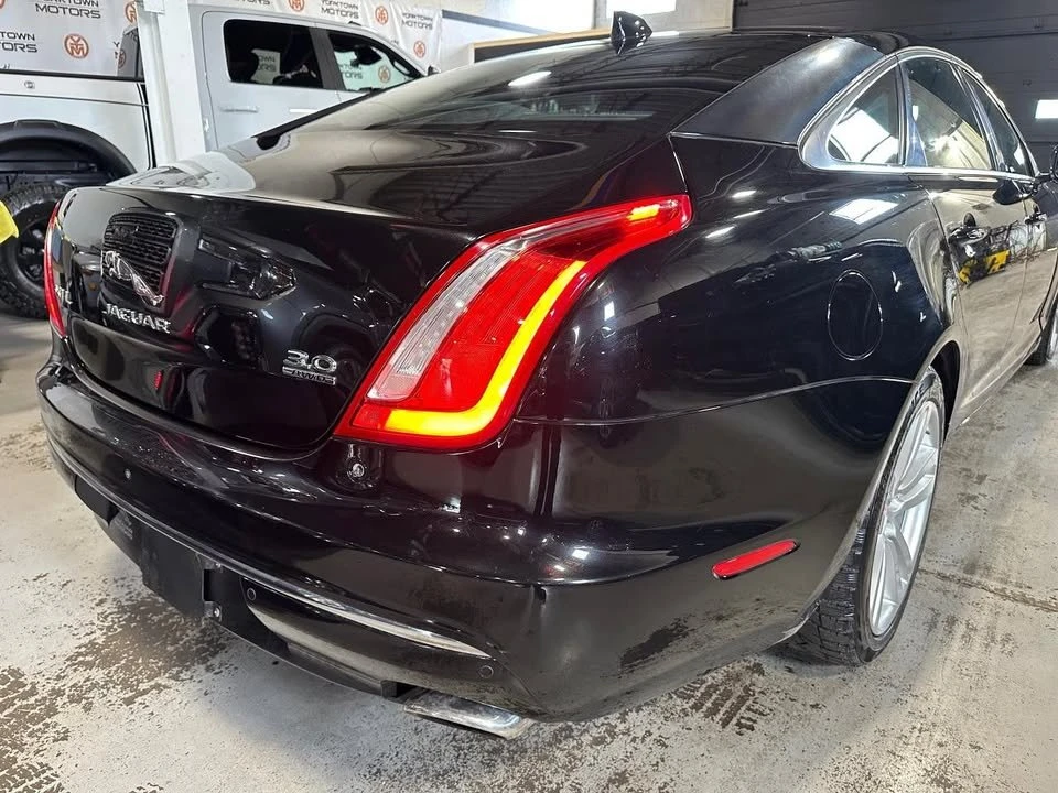 2016 Jaguar X351 XJ - Image 6 of 20