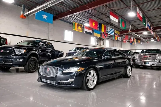 2016 Jaguar XJ Portfolio