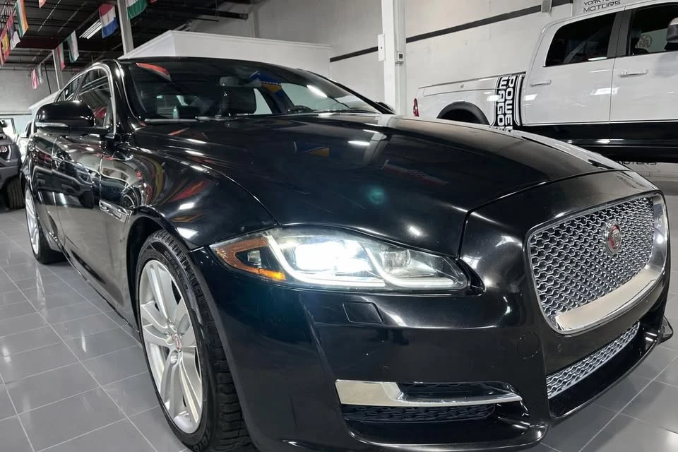 2016 Jaguar X351 XJ - Image 3 of 20