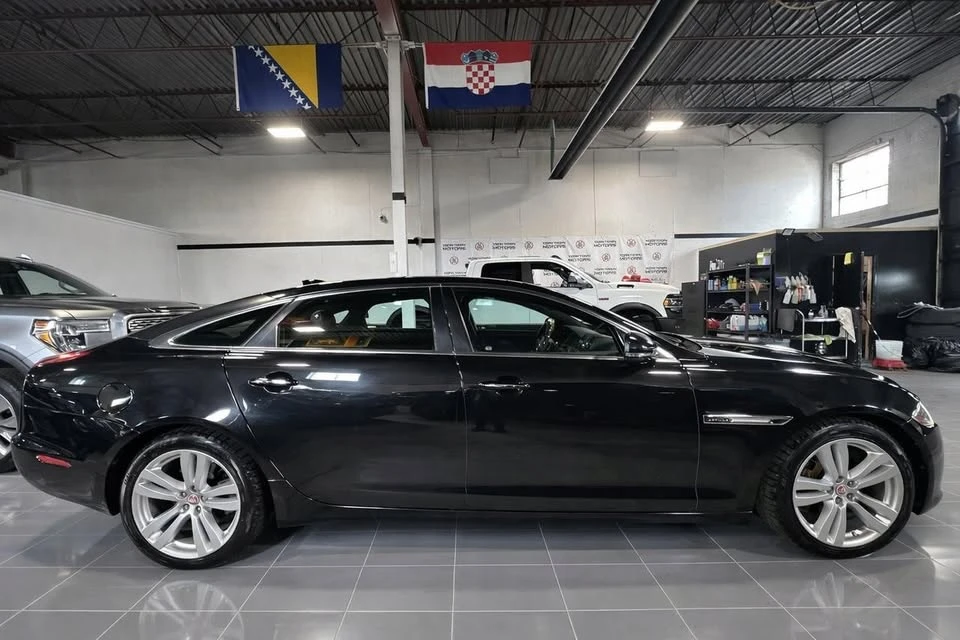 2016 Jaguar X351 XJ - Image 4 of 20