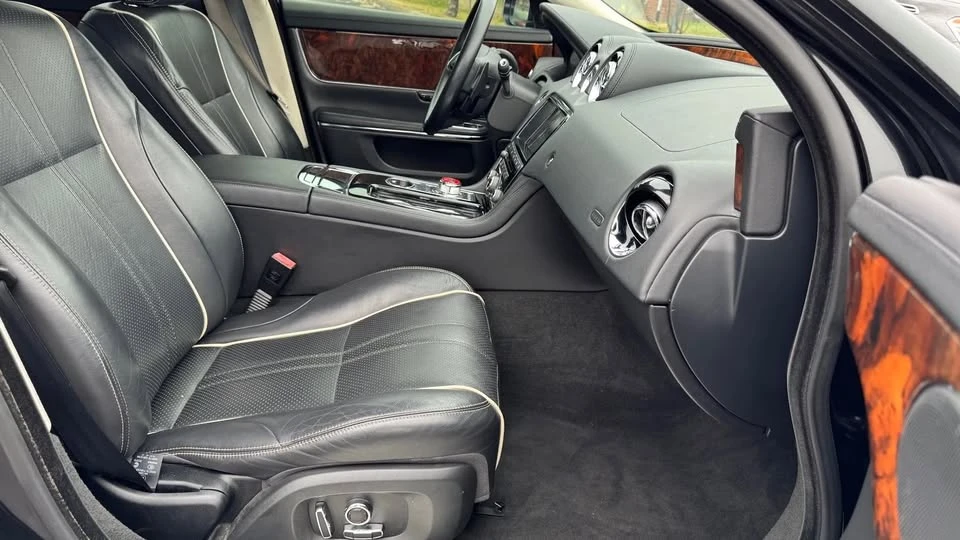 2016 Jaguar X351 XJR - Image 16 of 20