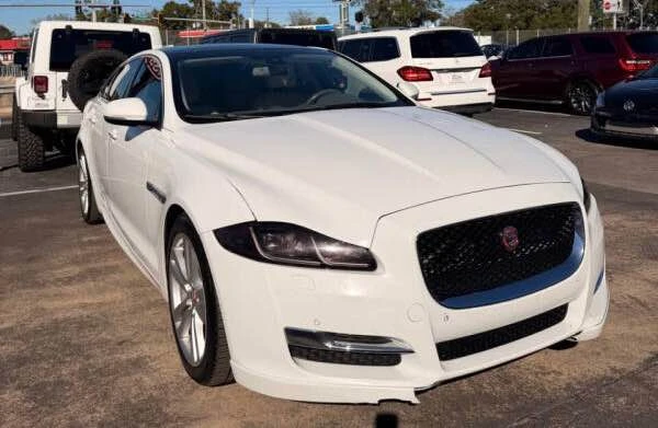 2016 Jaguar X351 XJ - Image 3 of 13