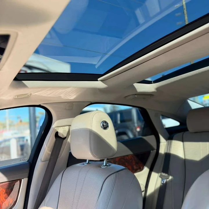 2016 Jaguar X351 XJ - Image 12 of 12