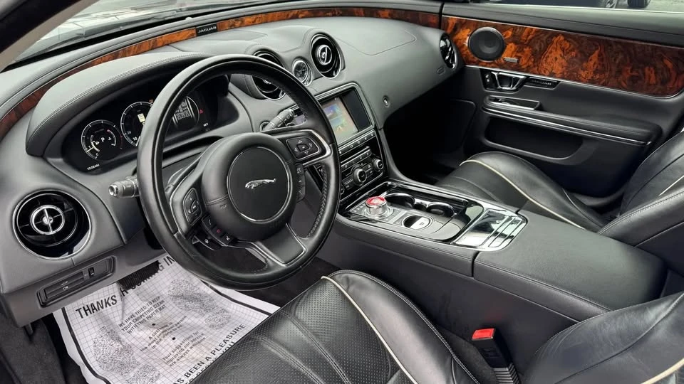 2016 Jaguar X351 XJR - Image 11 of 20
