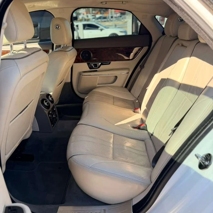 2016 Jaguar X351 XJ - Image 10 of 12