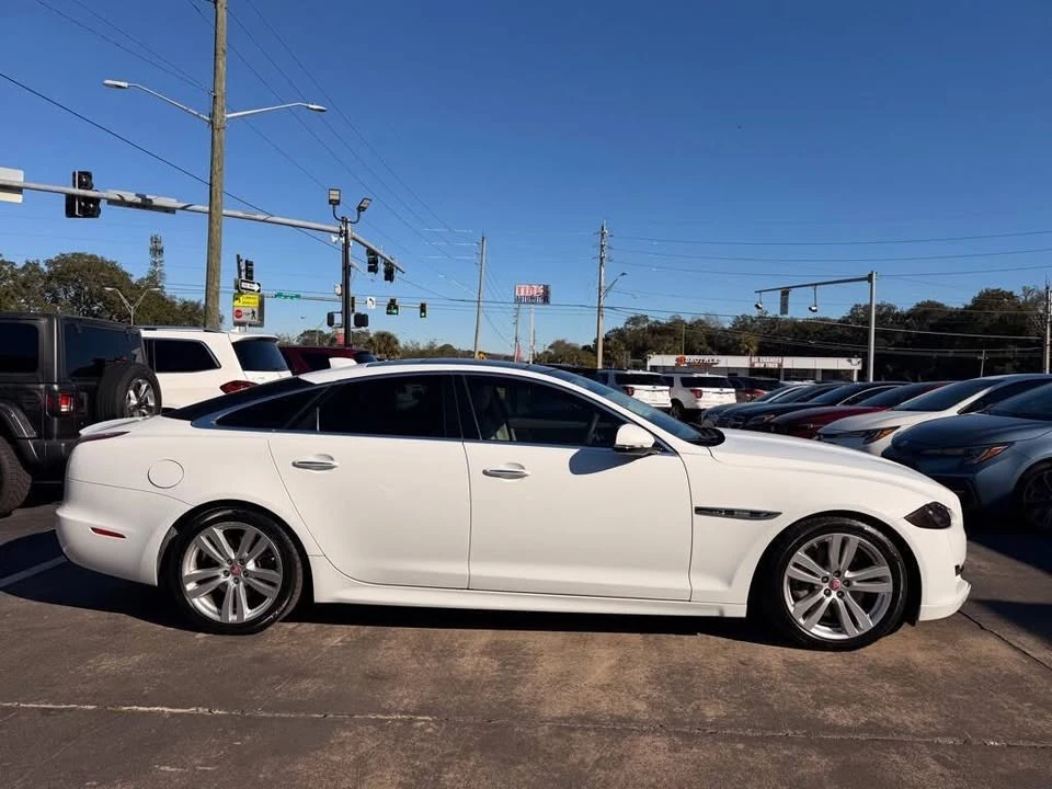 2016 Jaguar X351 XJ - Image 4 of 20