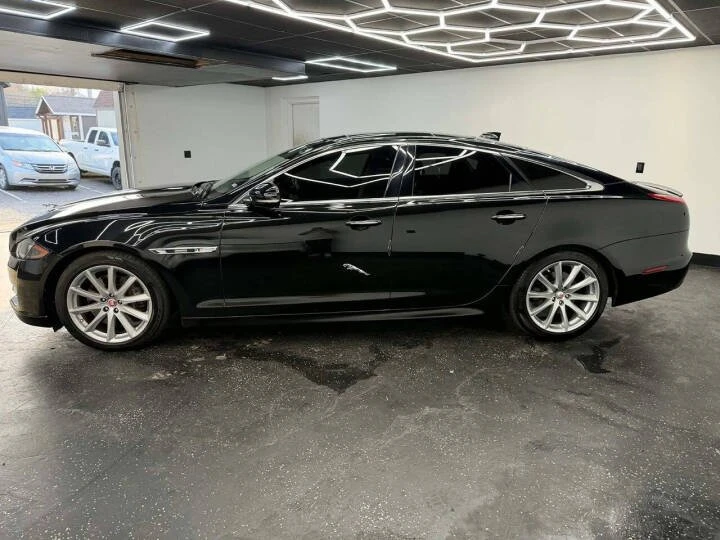 2016 Jaguar X351 XJ - Image 6 of 14