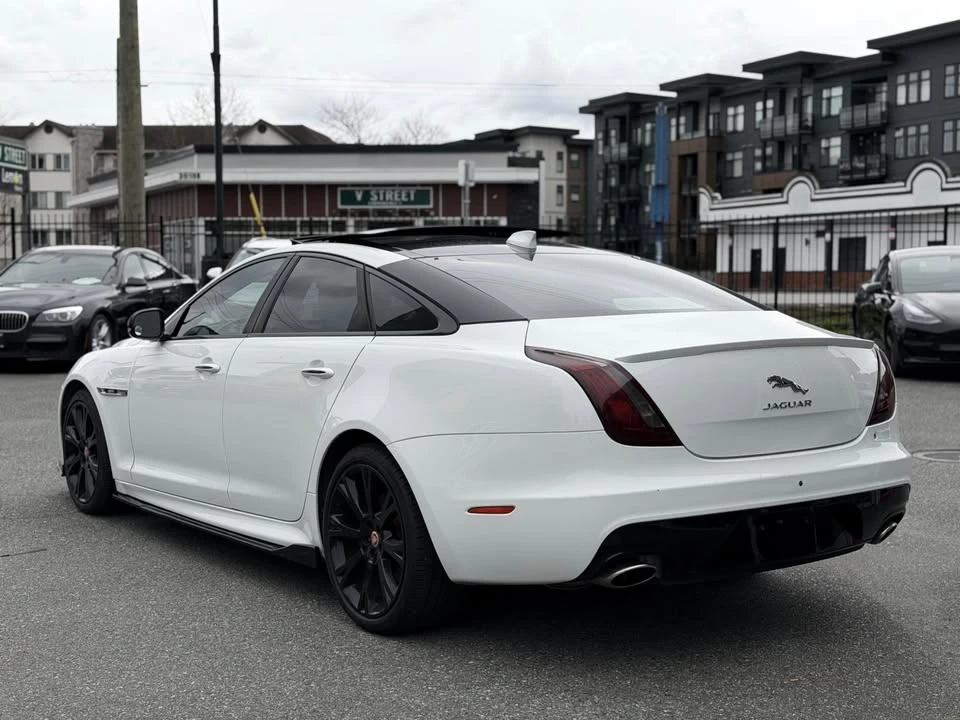 2016 Jaguar X351 XJ - Image 9 of 18