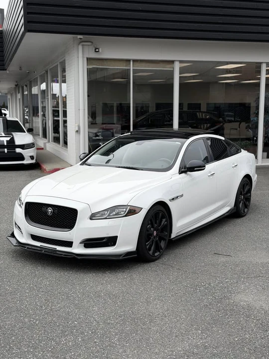 2016 Jaguar X351 XJR - Image 9 of 18