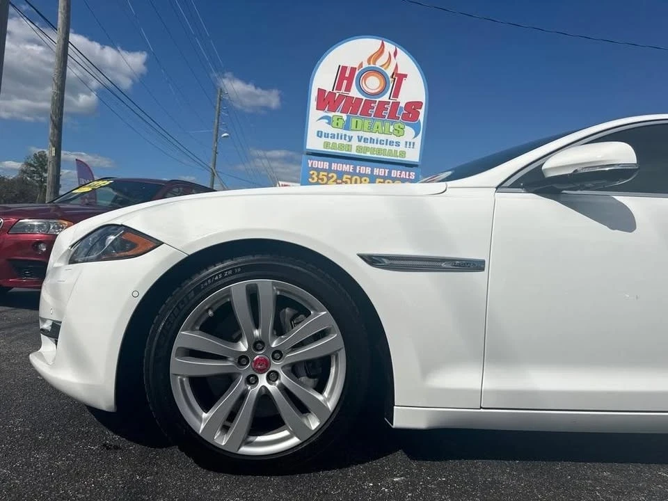 2016 Jaguar X351 XJ - Image 16 of 18