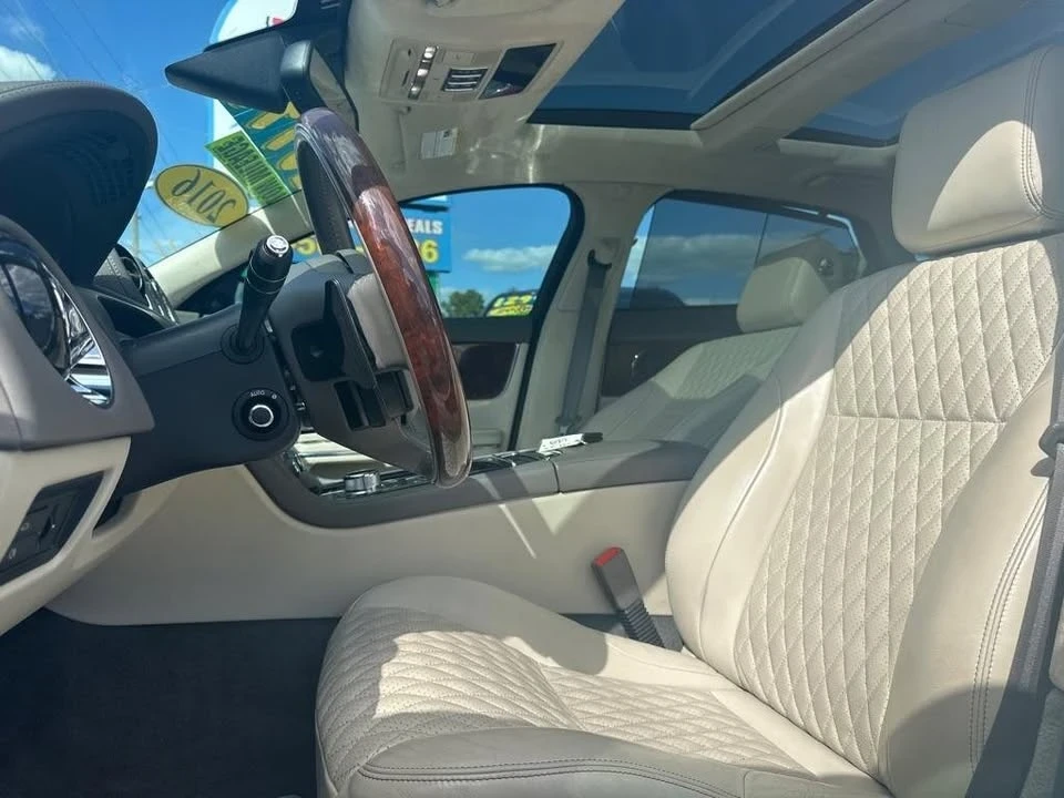 2016 Jaguar X351 XJ - Image 9 of 18