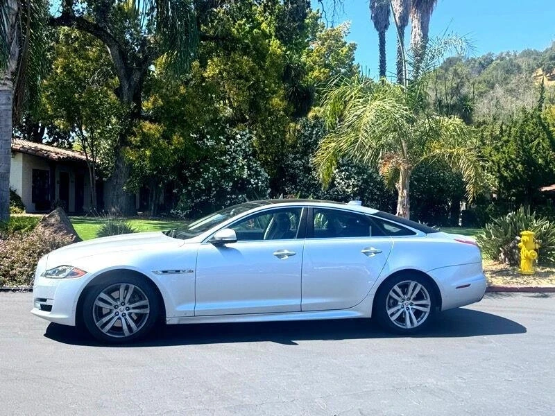 2016 Jaguar X351 XJ - Image 2 of 17
