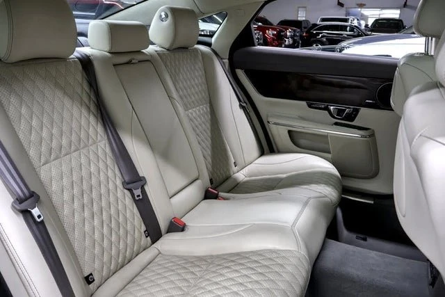 2016 Jaguar X351 XJ - Image 14 of 19