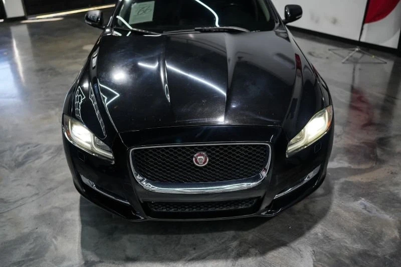 2016 Jaguar X351 XJ - Image 13 of 19