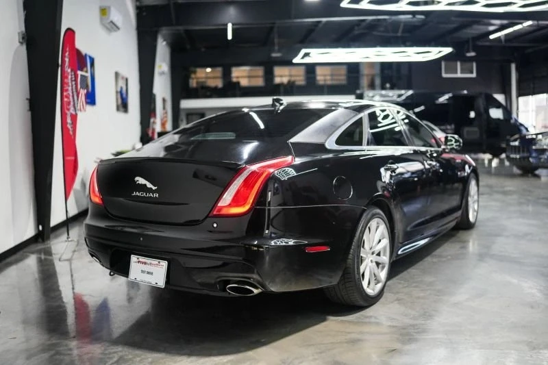 2016 Jaguar X351 XJ - Image 19 of 19