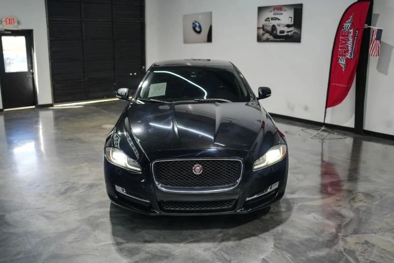 2016 Jaguar X351 XJ - Image 9 of 19