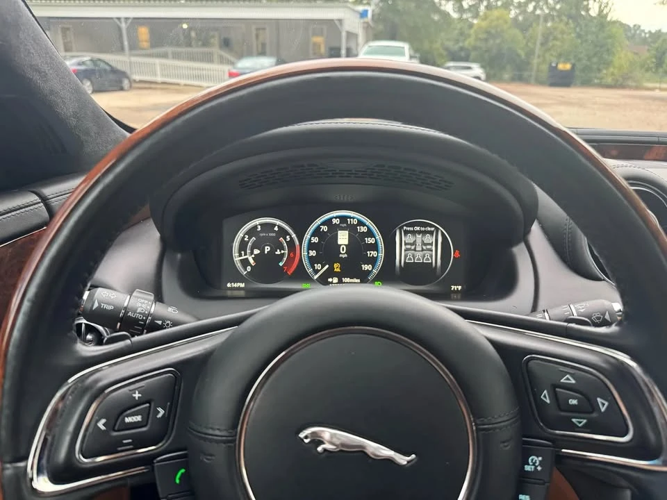 2016 Jaguar X351 XJ - Image 15 of 19
