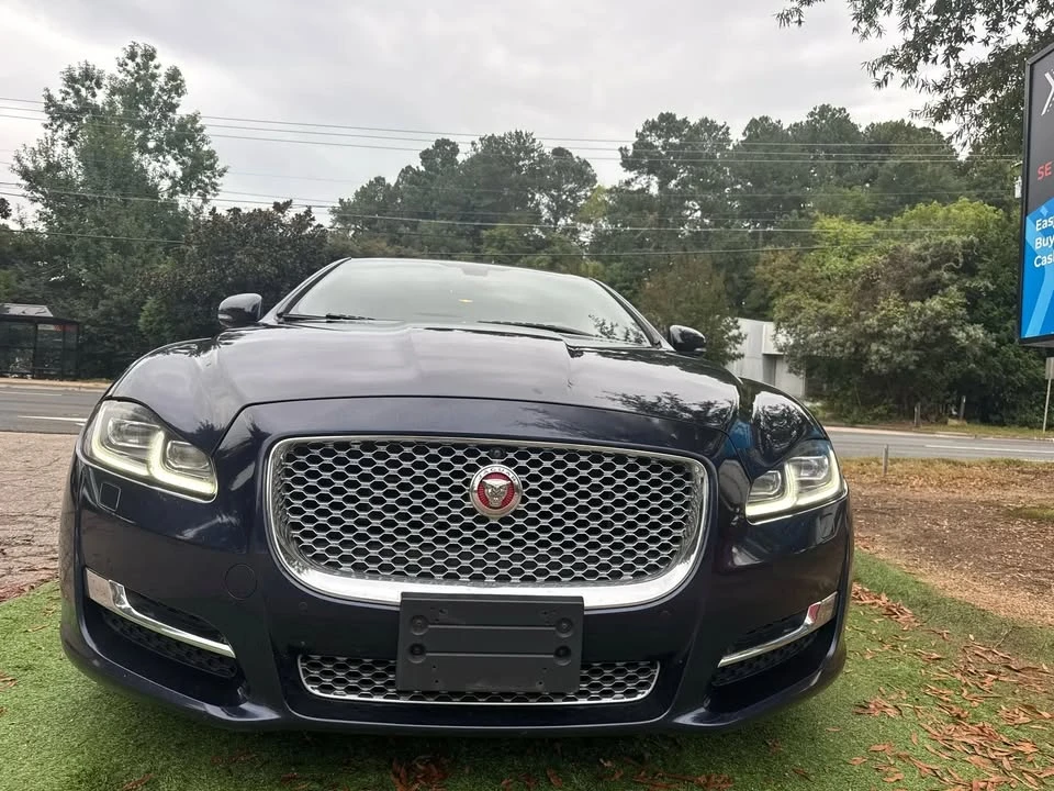 2016 Jaguar X351 XJ - Image 2 of 19