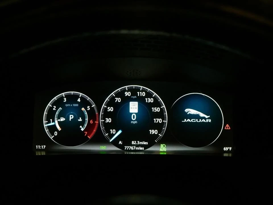 2016 Jaguar X351 XJ - Image 16 of 20