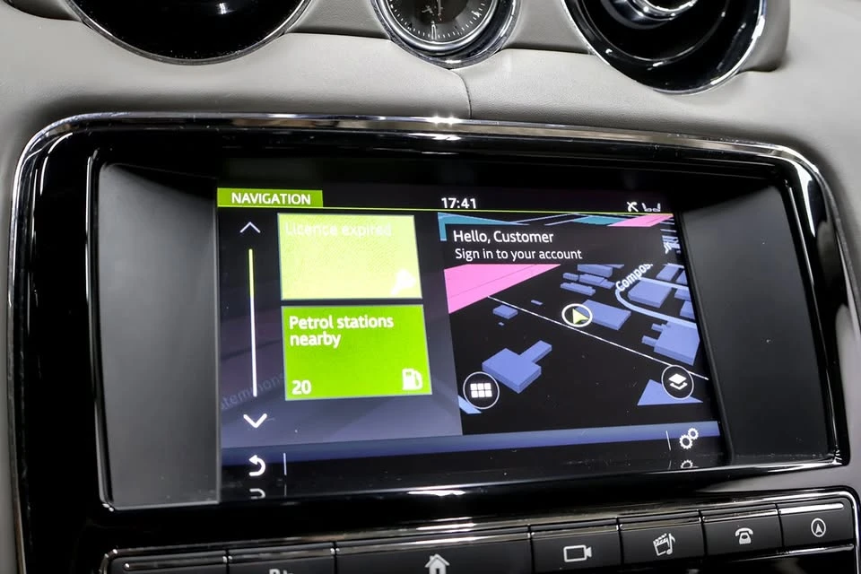 2016 Jaguar X351 XJ - Image 20 of 20