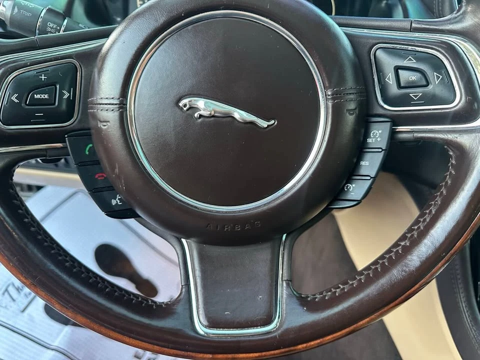 2016 Jaguar X351 XJ - Image 6 of 19