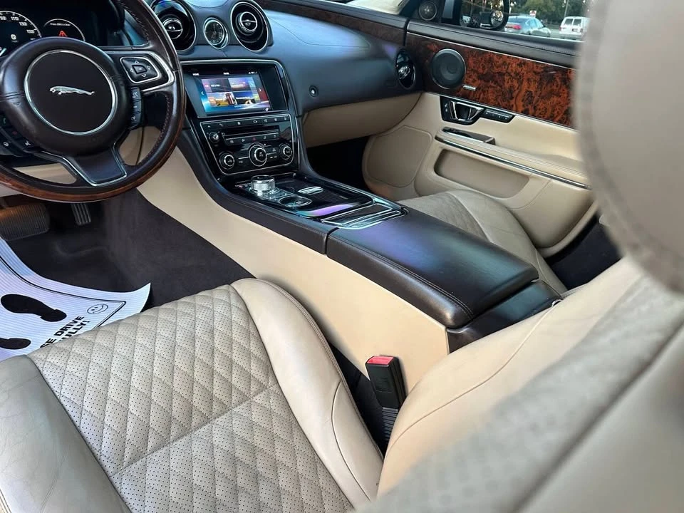 2016 Jaguar X351 XJ - Image 13 of 19