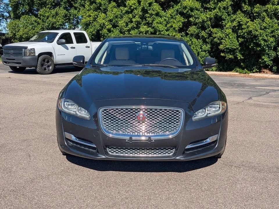 2016 Jaguar X351 XJ - Image 5 of 17