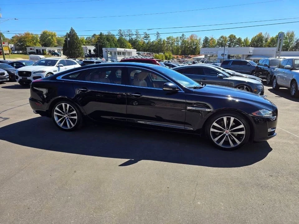 2016 Jaguar X351 XJ - Image 4 of 20