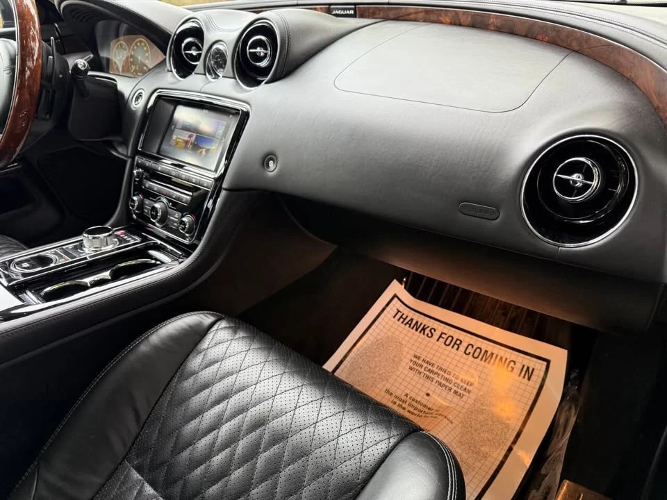 2016 Jaguar X351 XJ - Image 14 of 20