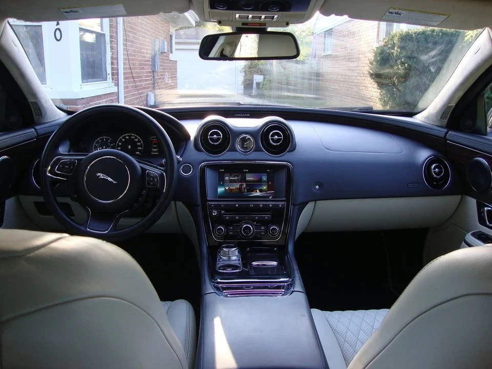 2016 Jaguar X351 XJ - Image 15 of 20