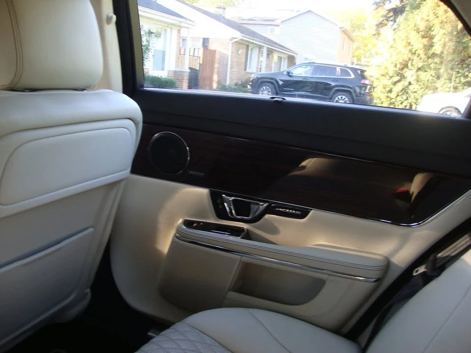 2016 Jaguar X351 XJ - Image 16 of 20