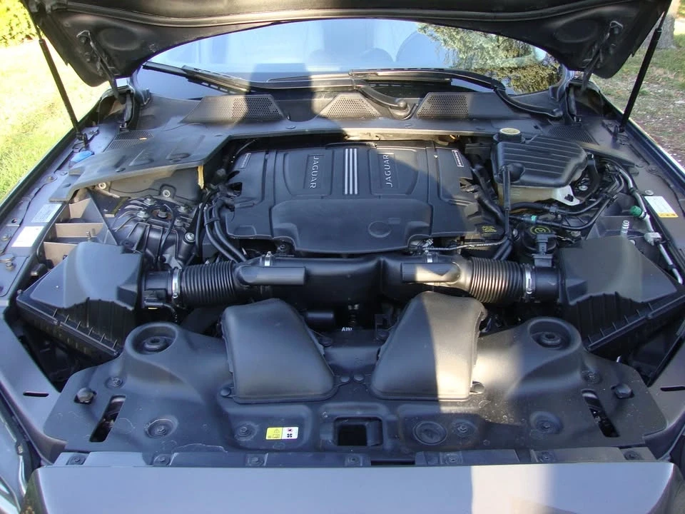2016 Jaguar X351 XJ - Image 20 of 20