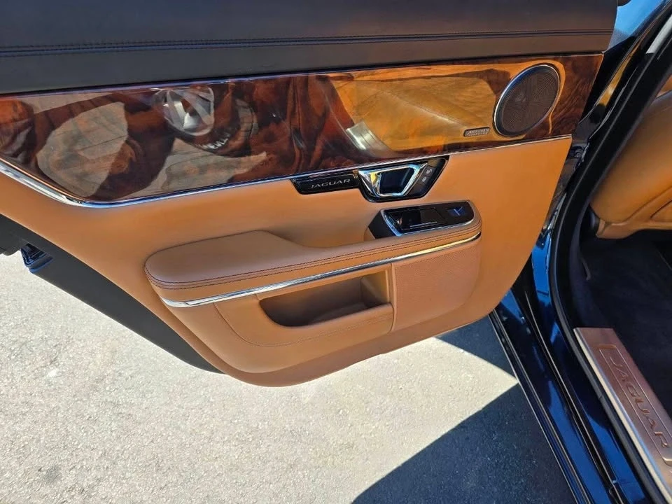 2016 Jaguar X351 XJ - Image 16 of 20