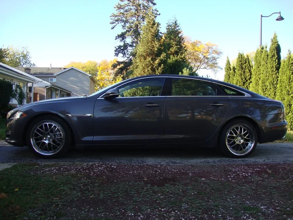 2016 Jaguar X351 XJ - Image 3 of 20