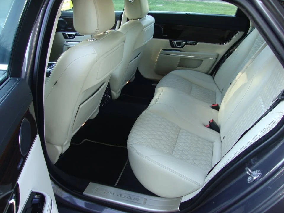 2016 Jaguar X351 XJ - Image 11 of 20