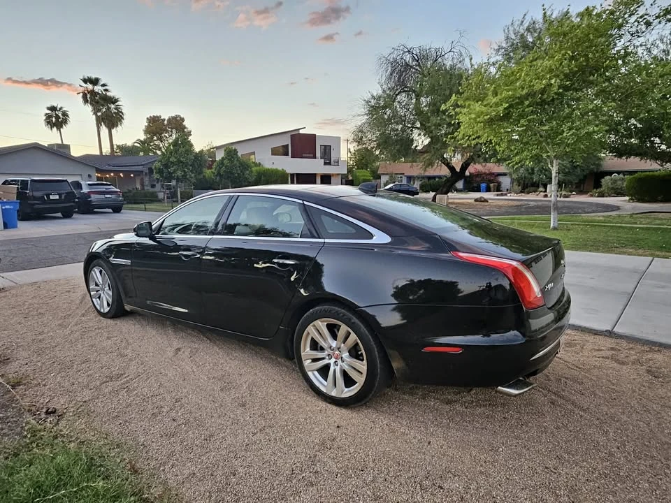 2016 Jaguar X351 XJ - Image 9 of 16
