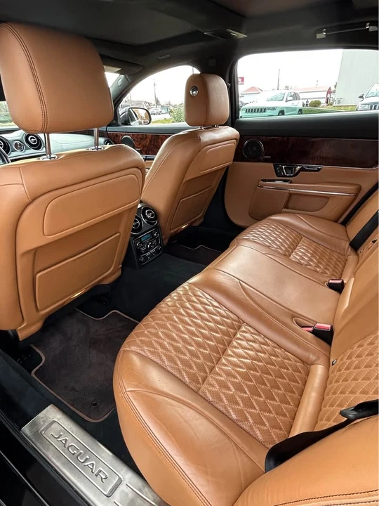 2016 Jaguar X351 XJ - Image 10 of 19