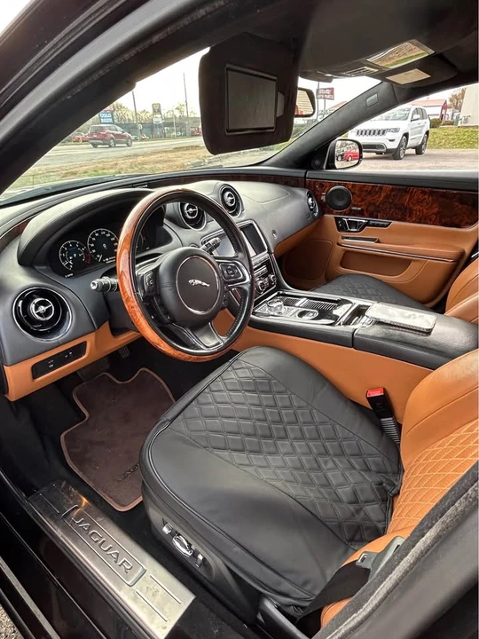 2016 Jaguar X351 XJ - Image 9 of 19