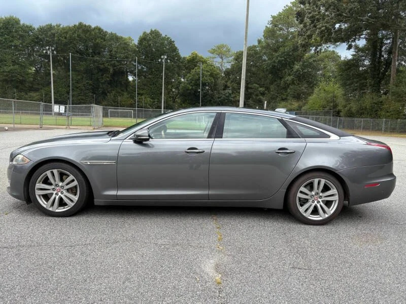 2016 Jaguar X351 XJ - Image 5 of 15