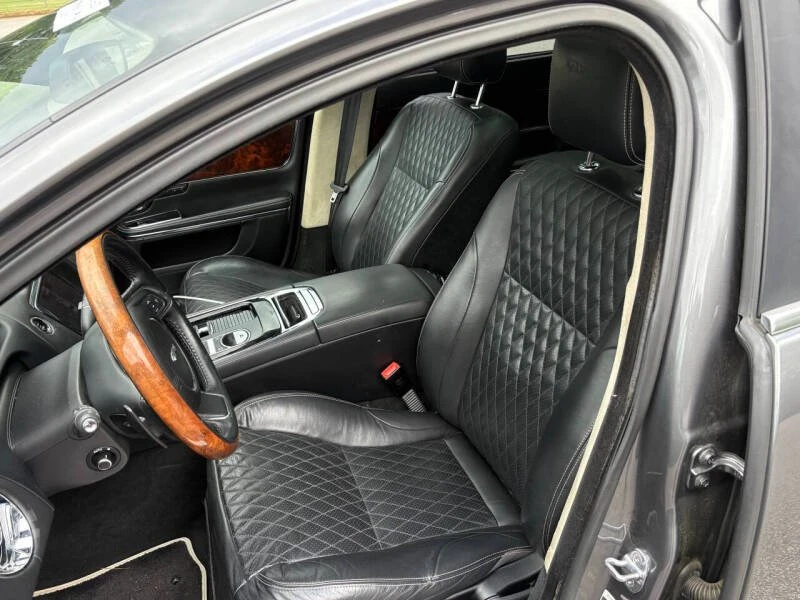 2016 Jaguar X351 XJ - Image 10 of 15