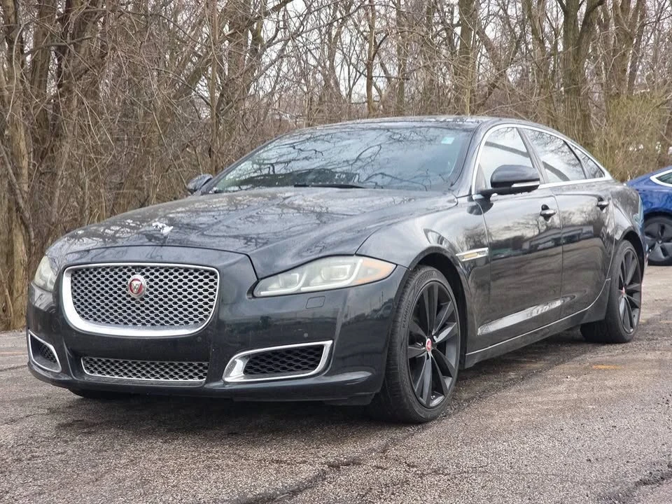 2016 Jaguar X351 XJR - Image 9 of 19