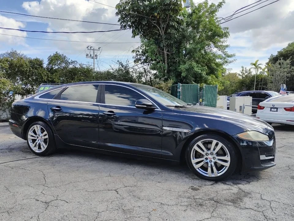 2016 Jaguar X351 XJ - Image 7 of 20