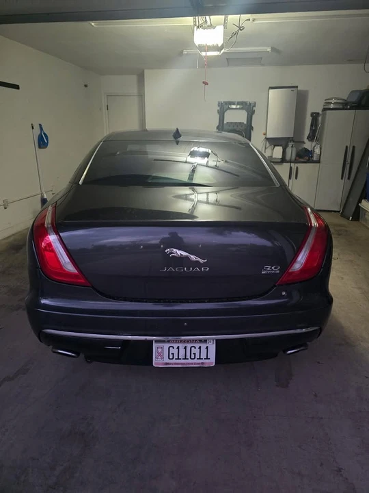 2016 Jaguar X351 XJ - Image 4 of 9