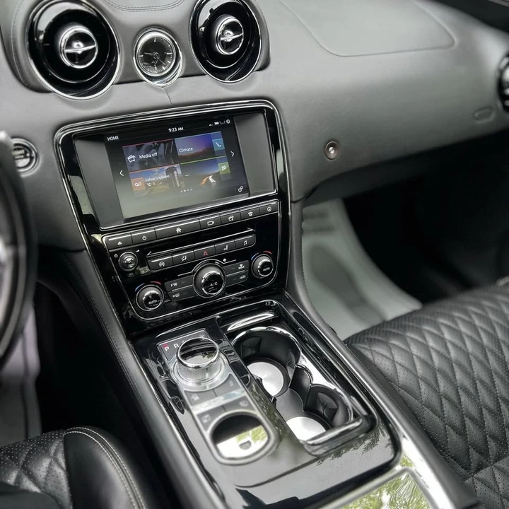 2016 Jaguar X351 XJ - Image 7 of 15