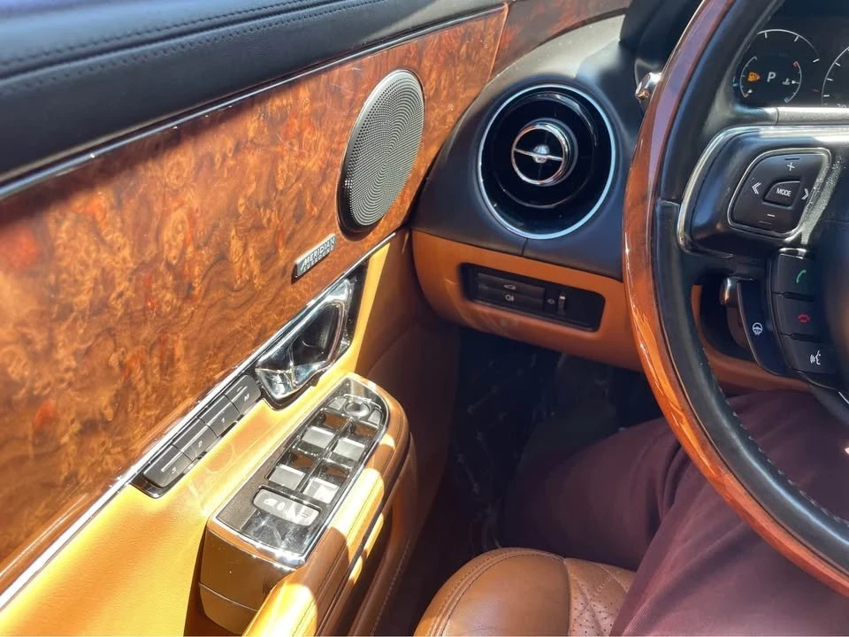 2016 Jaguar X351 XJ - Image 12 of 16