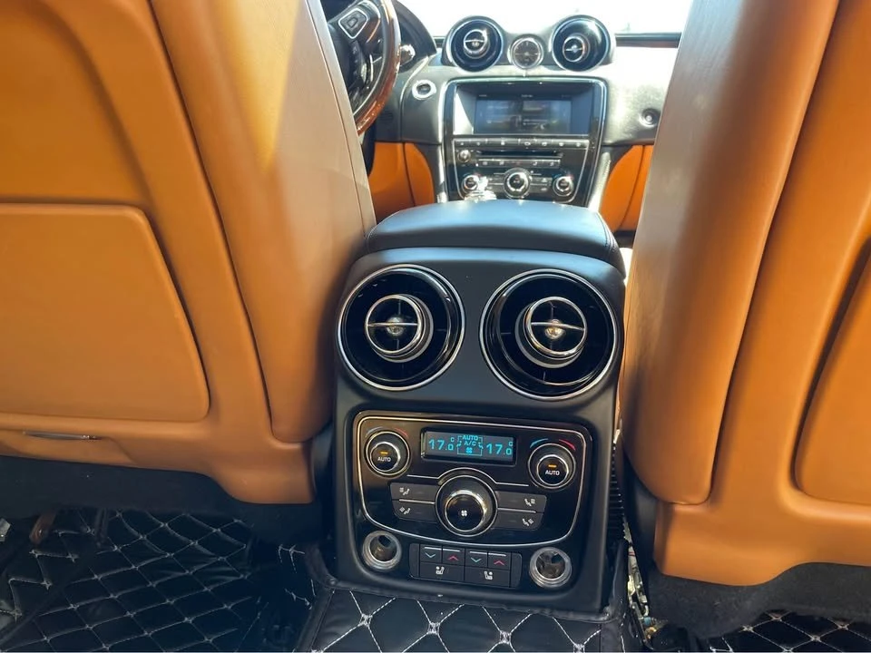 2016 Jaguar X351 XJ - Image 17 of 18