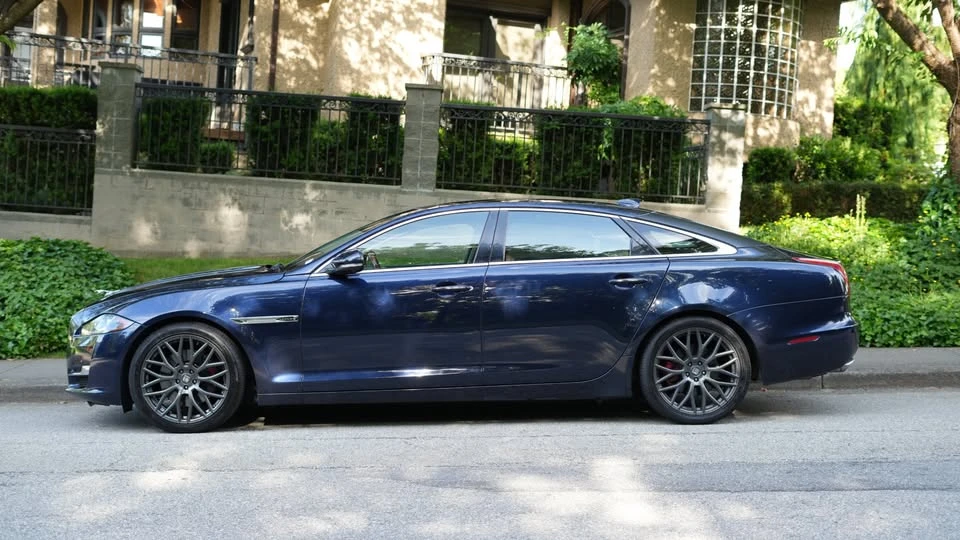 2016 Jaguar X351 XJ - Image 4 of 12