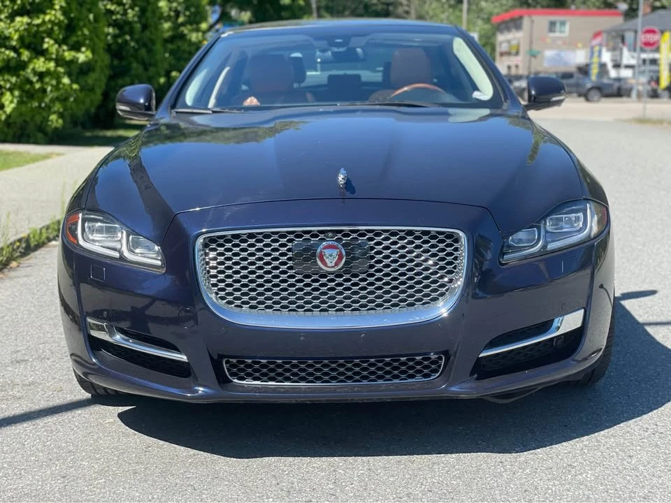 2016 Jaguar X351 XJ - Image 9 of 17
